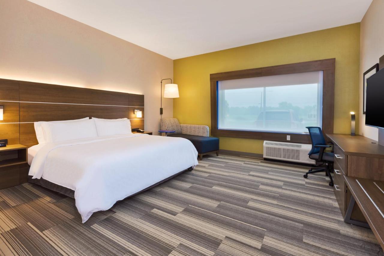 Holiday Inn Express & Suites - Milan - Sandusky Area By Ihg Экстерьер фото